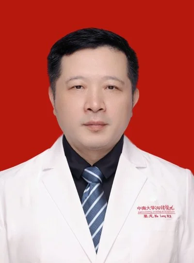 莫龙