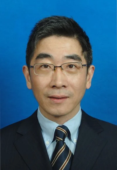 罗奋