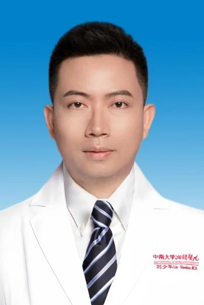 刘少华