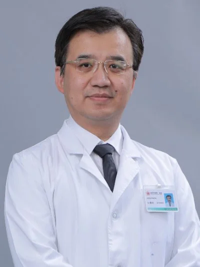何震明