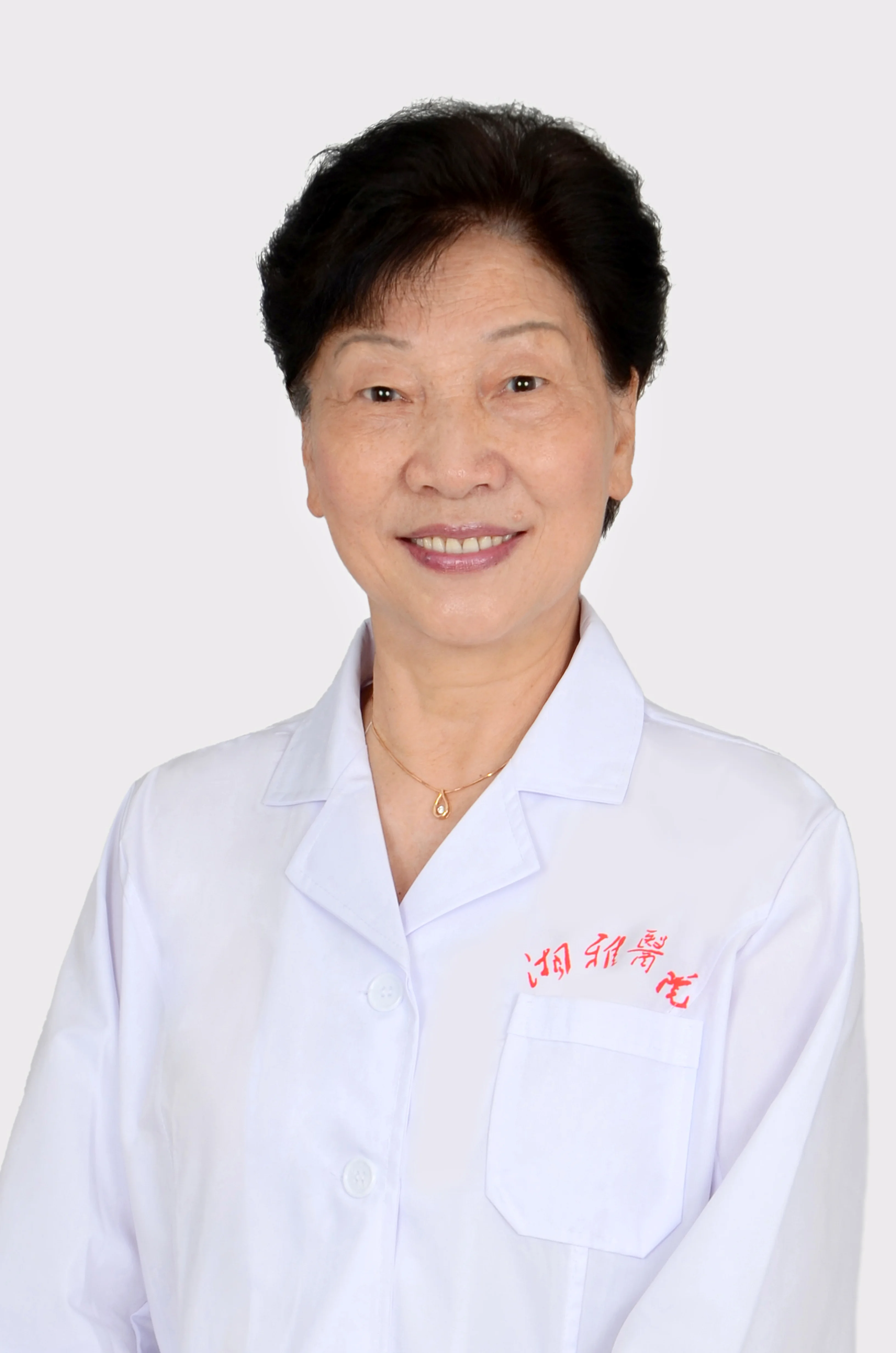 张桂英