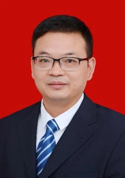 石亮荣