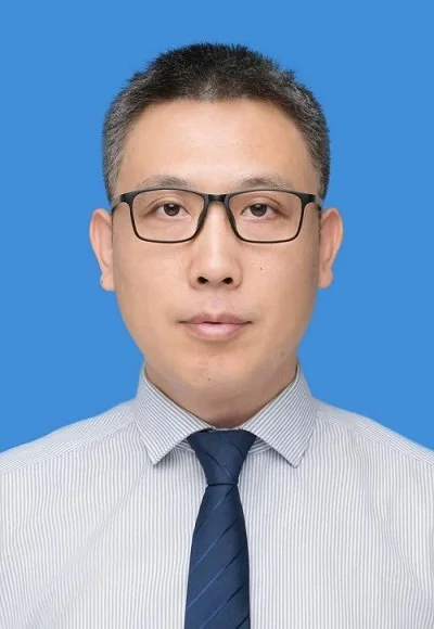 崔西栋