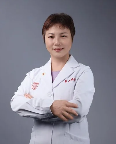 黄国倩