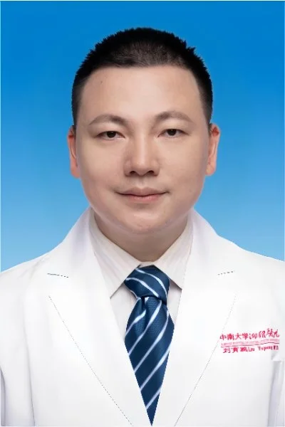 刘育鹏