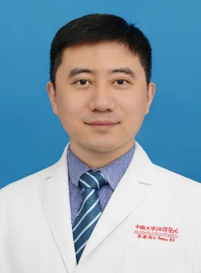 李春涛