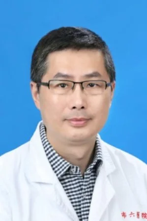 李志强