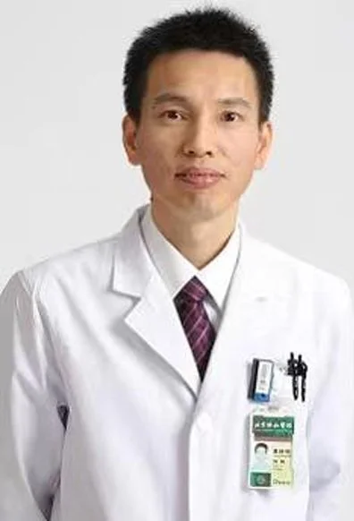 黄钟明